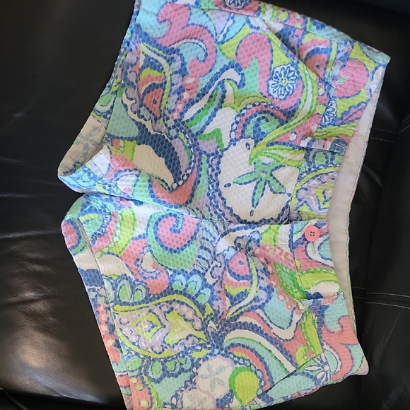 Lilly Pulitzer Pants - Lilly Pulitzer Multicolor Patterned Shorts